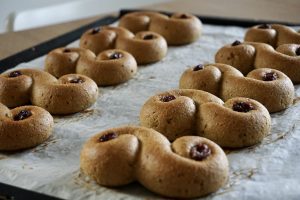 Lussekatter utan gluten, mejerier och vitt socker