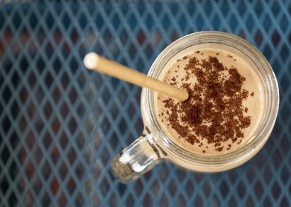 Kaffesmoothie med sugrör
