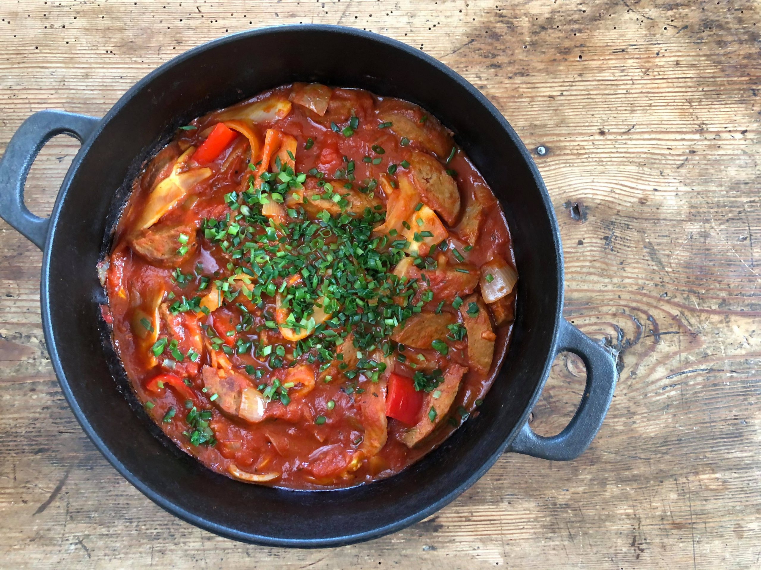 Korvgryta med fänkål och paprika