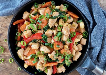 Kycklingwok från Paleoskafferiet