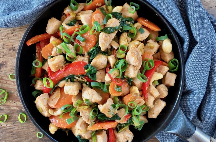 Kycklingwok från Paleoskafferiet